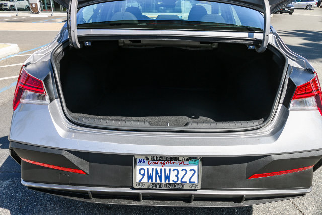 2026 Hyundai Elantra Blue - Photo 22