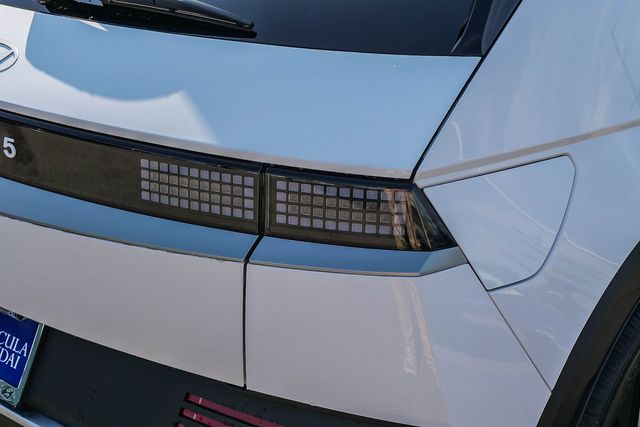 2026 Hyundai IONIQ 5 SEL - Photo 8