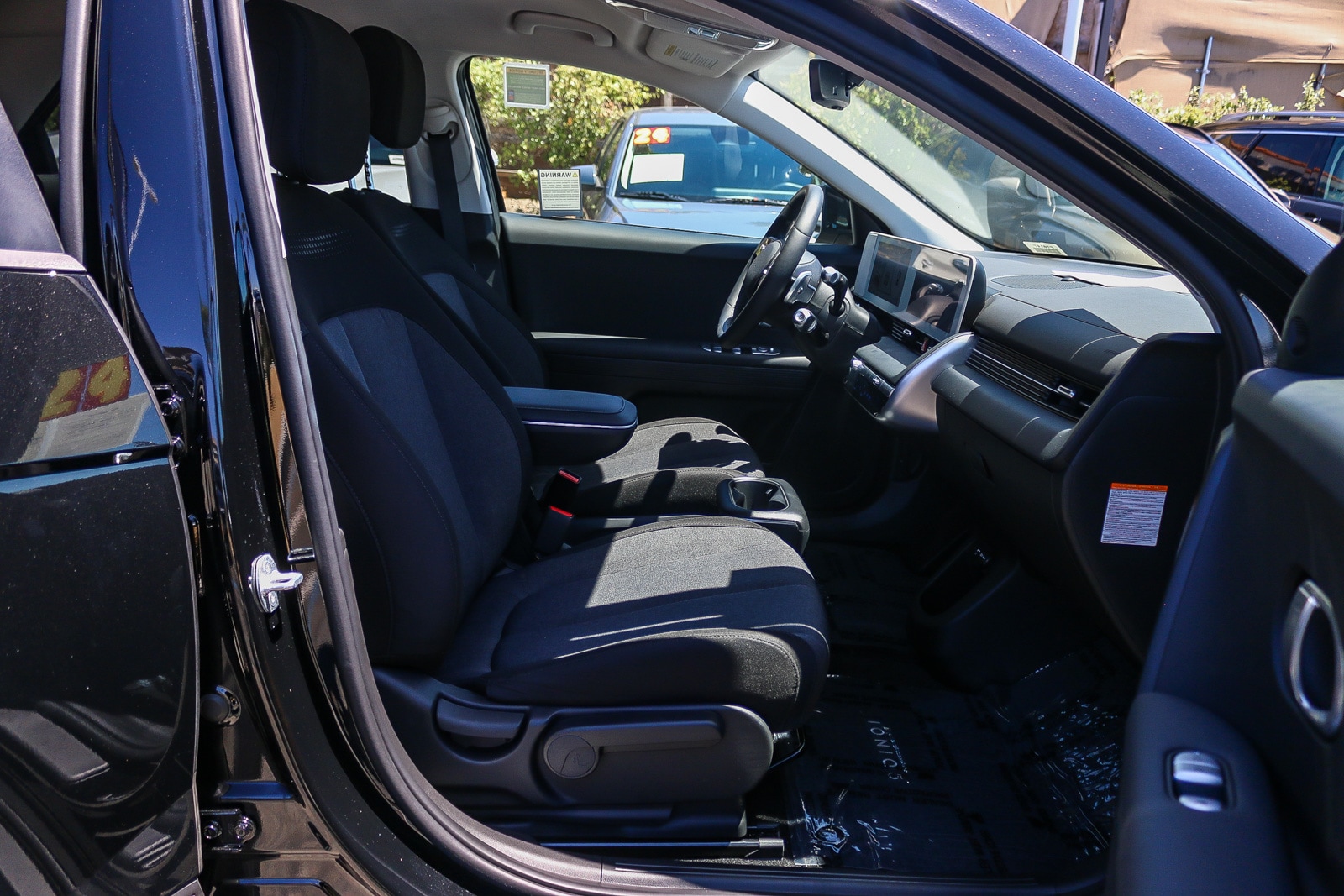 2024 Hyundai IONIQ 5 SEL - Photo 20