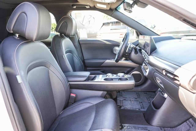 2023 GENESIS GV60 Advanced - Photo 18