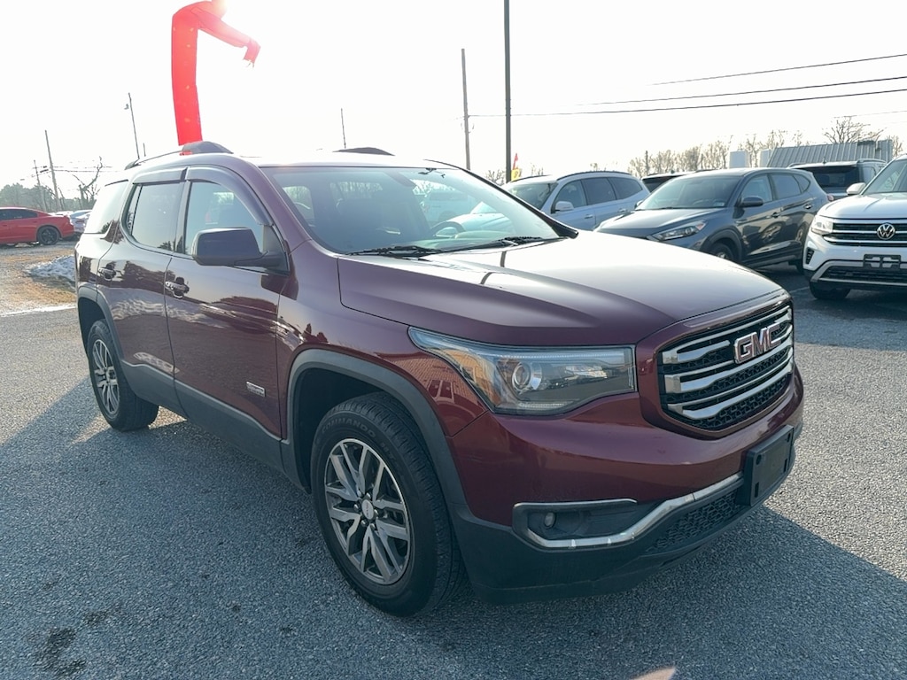 Used 2017 GMC Acadia SLE-2 SUV