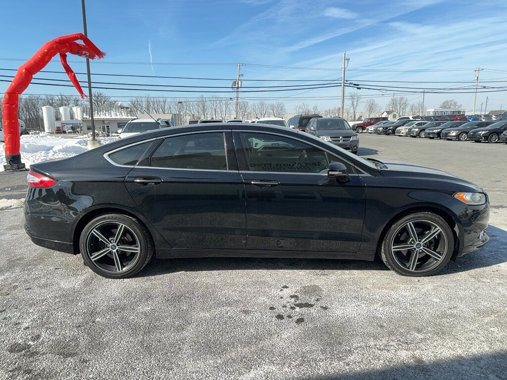 Used 2016 Ford Fusion SE Sedan