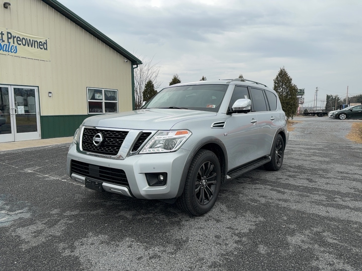 2018 Nissan Armada Platinum's photo