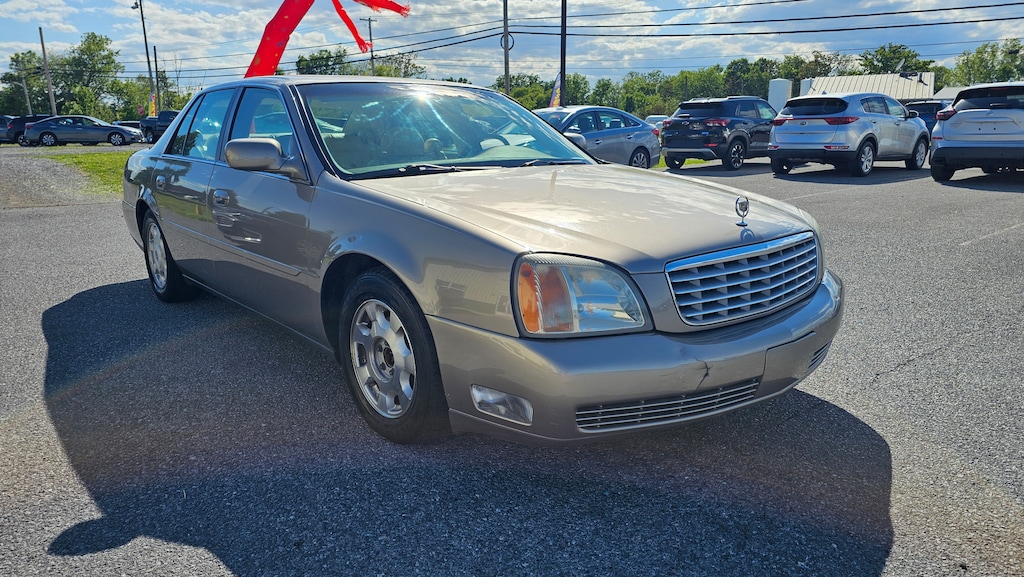 Used 2002 CADILLAC DEVILLE DTS Sedan