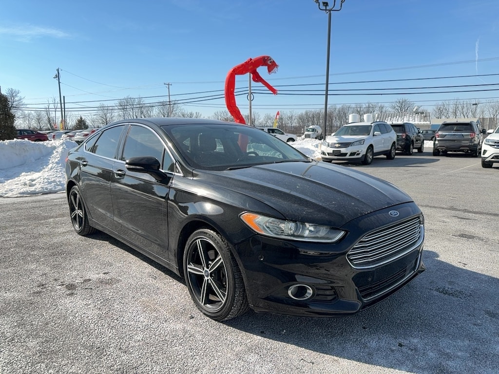 Used 2016 Ford Fusion SE Sedan