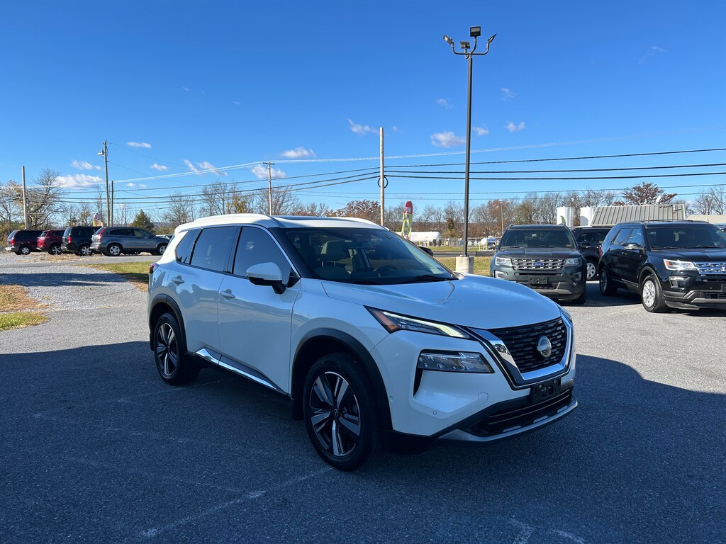 Used 2023 Nissan Rogue SL SUV