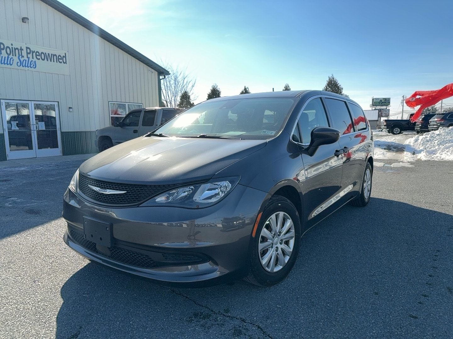 2021 Chrysler Voyager L