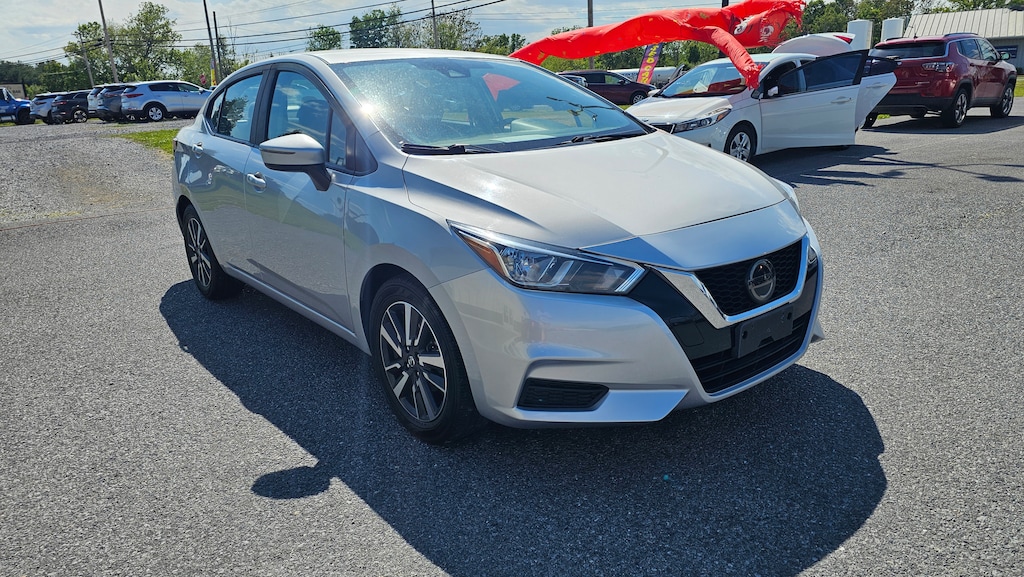 Used 2021 Nissan Versa 1.6 SV Sedan