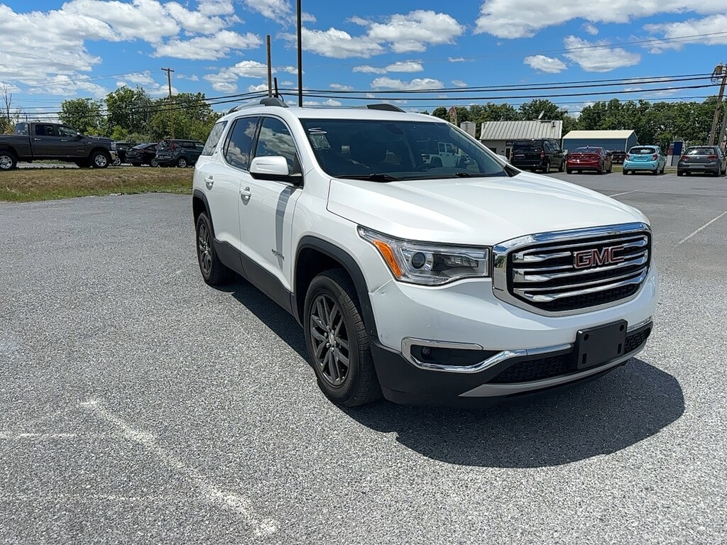 Used 2017 GMC Acadia For Sale at Ten Point Preowned Auto Sales VIN 1GKKNULS4HZ205475