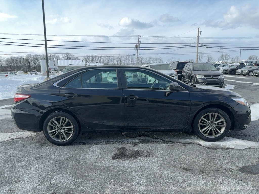 Used 2016 Toyota Camry Sedan