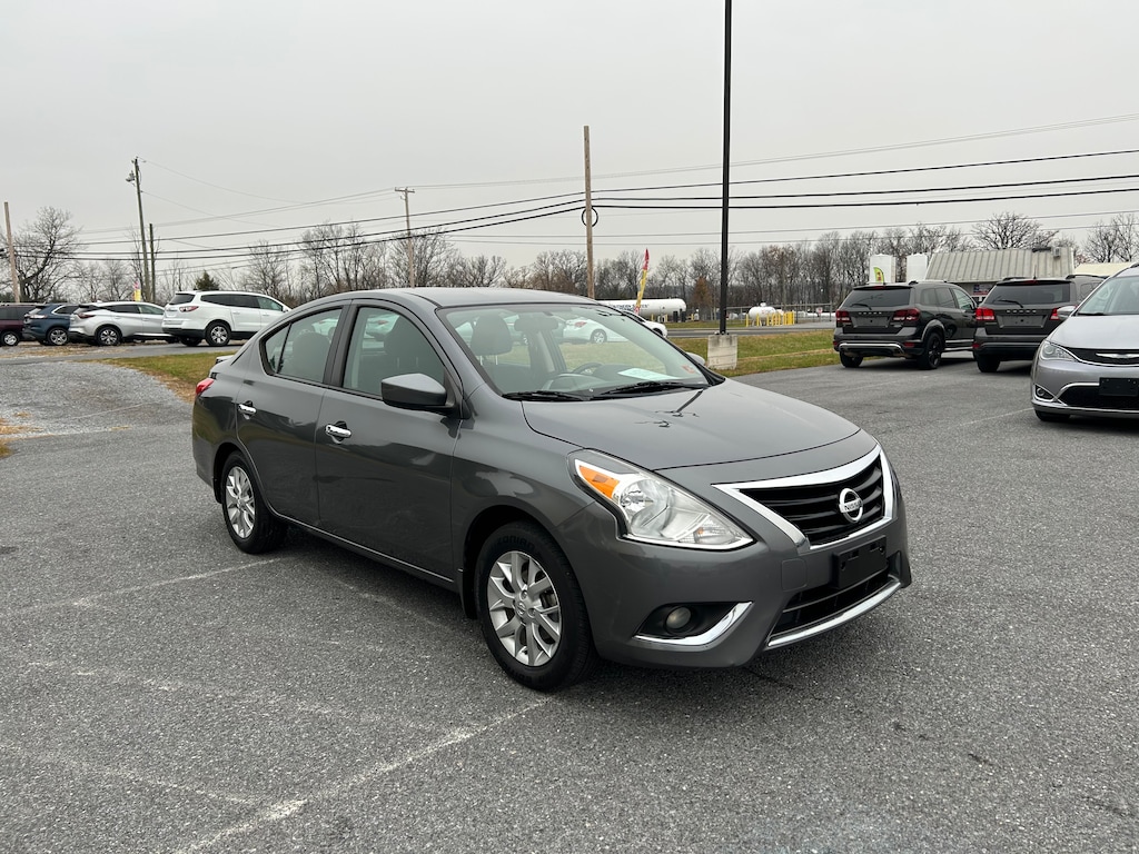 Used 2018 Nissan Versa 1.6 Sedan