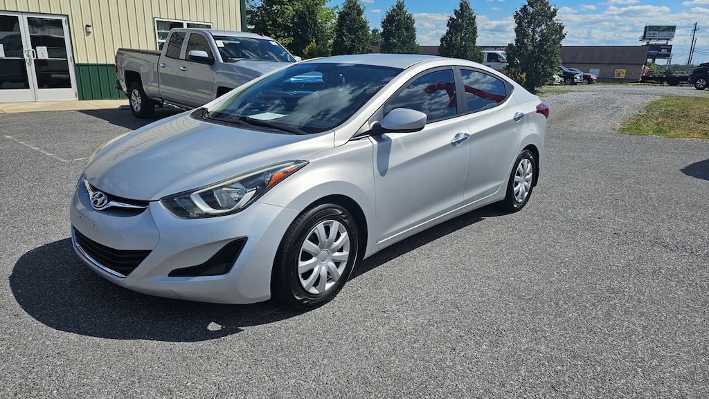 Used 2016 Hyundai Elantra Sedan