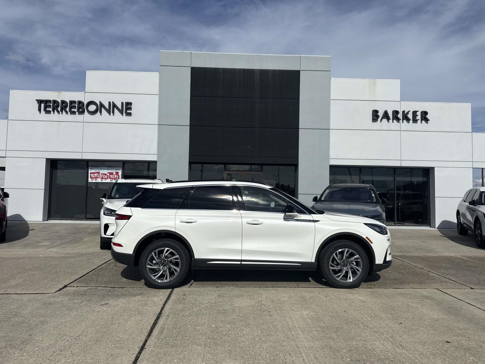 2026 Lincoln Corsair Premiere's photo