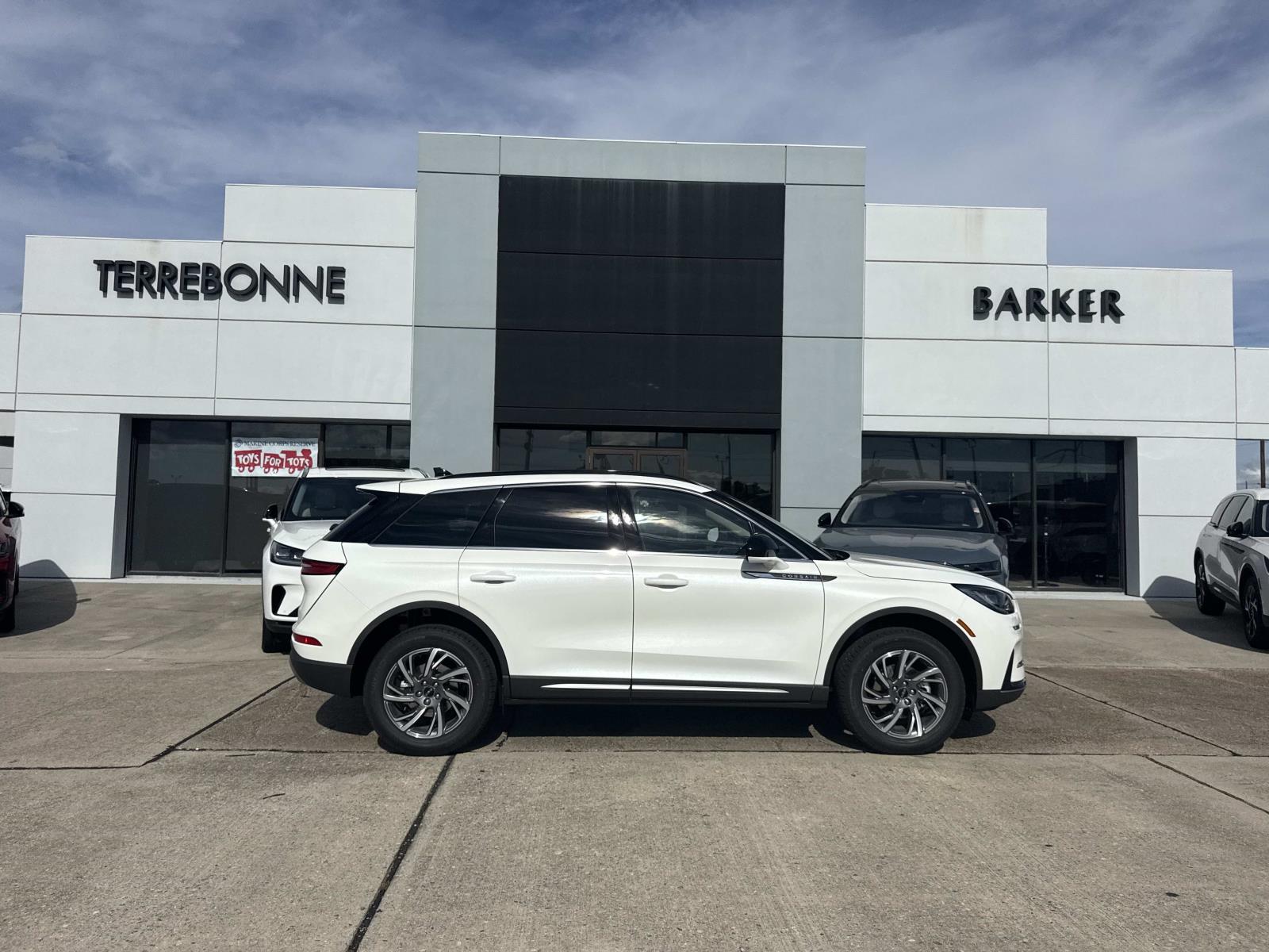 2026 Lincoln Corsair Premiere's photo