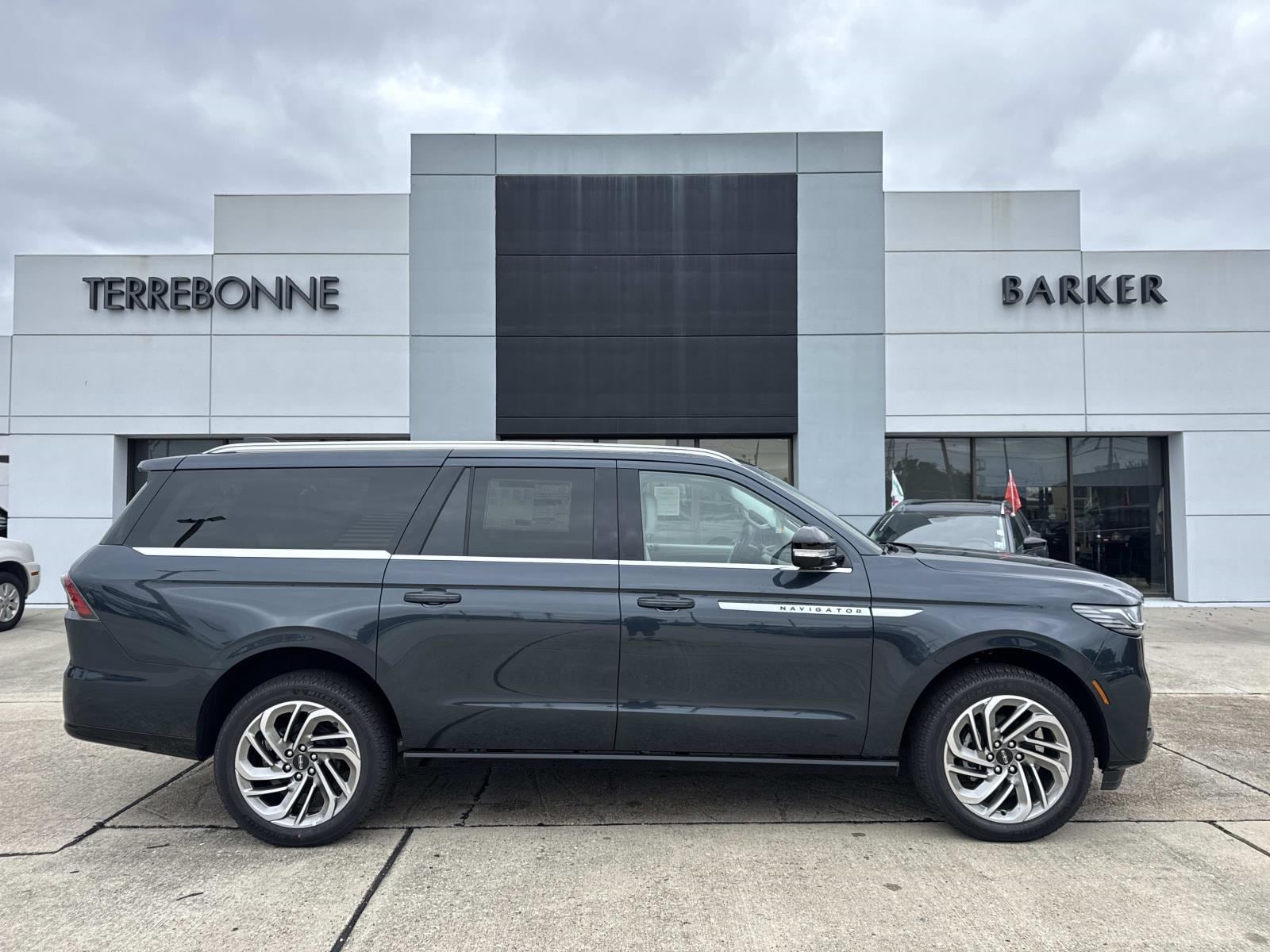 2025 Lincoln Navigator