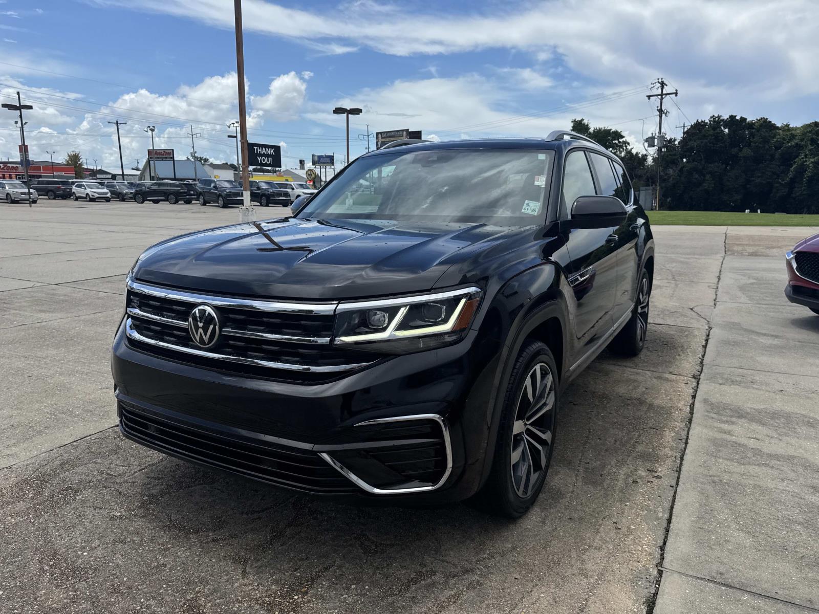 2021 Volkswagen Atlas V6 SEL R-Line photo 2