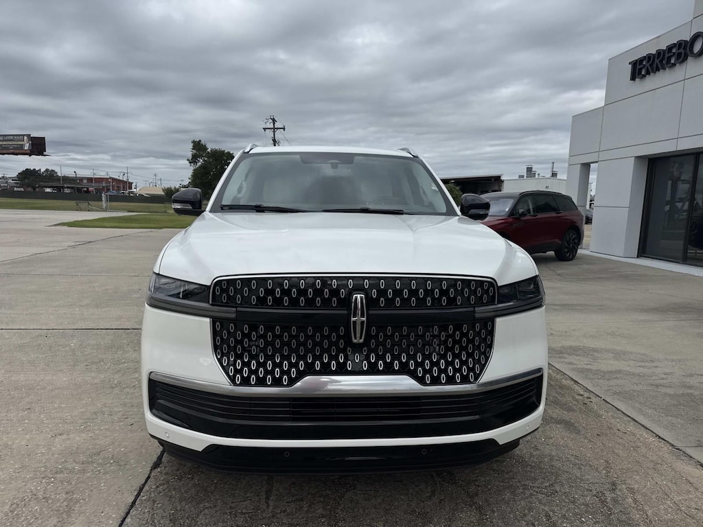 New 2025 Lincoln Navigator Reserve 4x4 Sport Utility