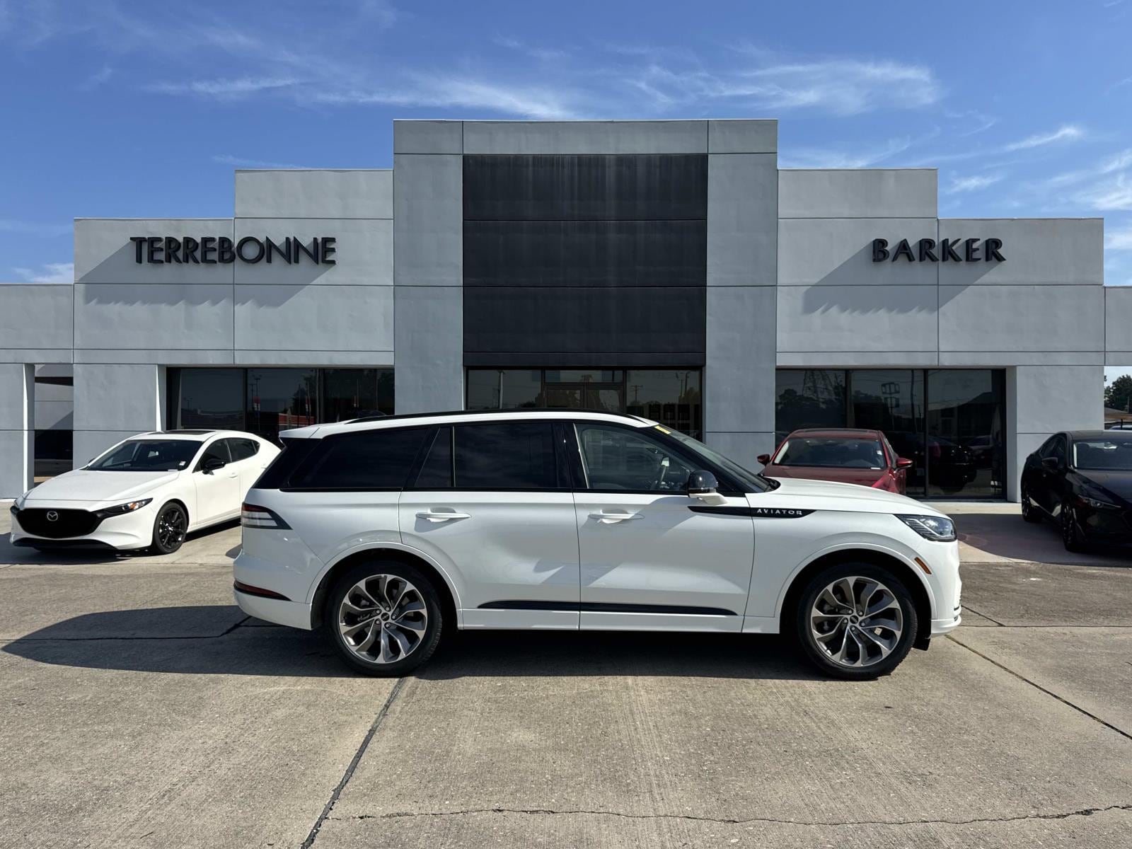 2027 Lincoln Aviator