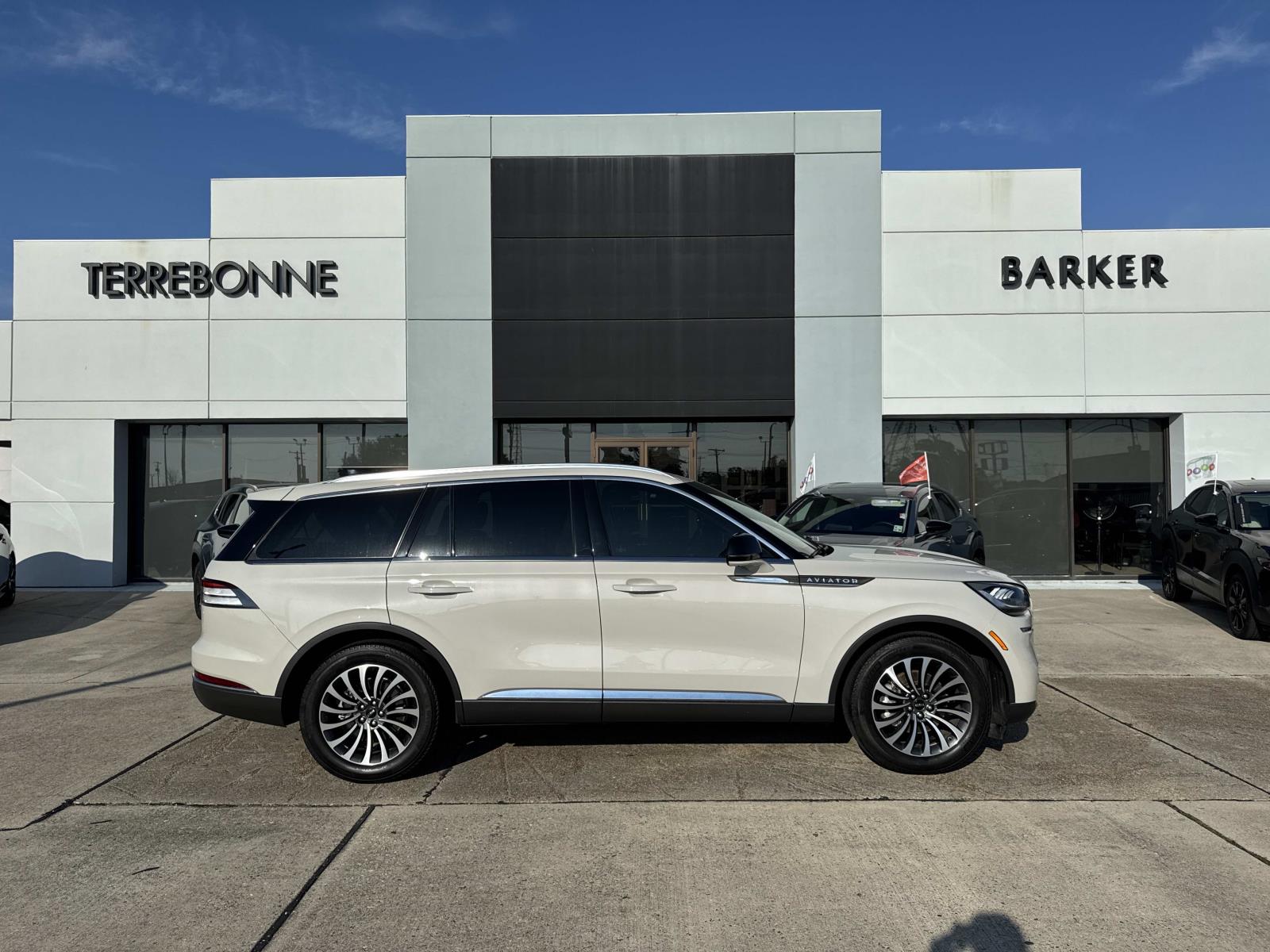 2024 Lincoln Aviator Reserve's photo