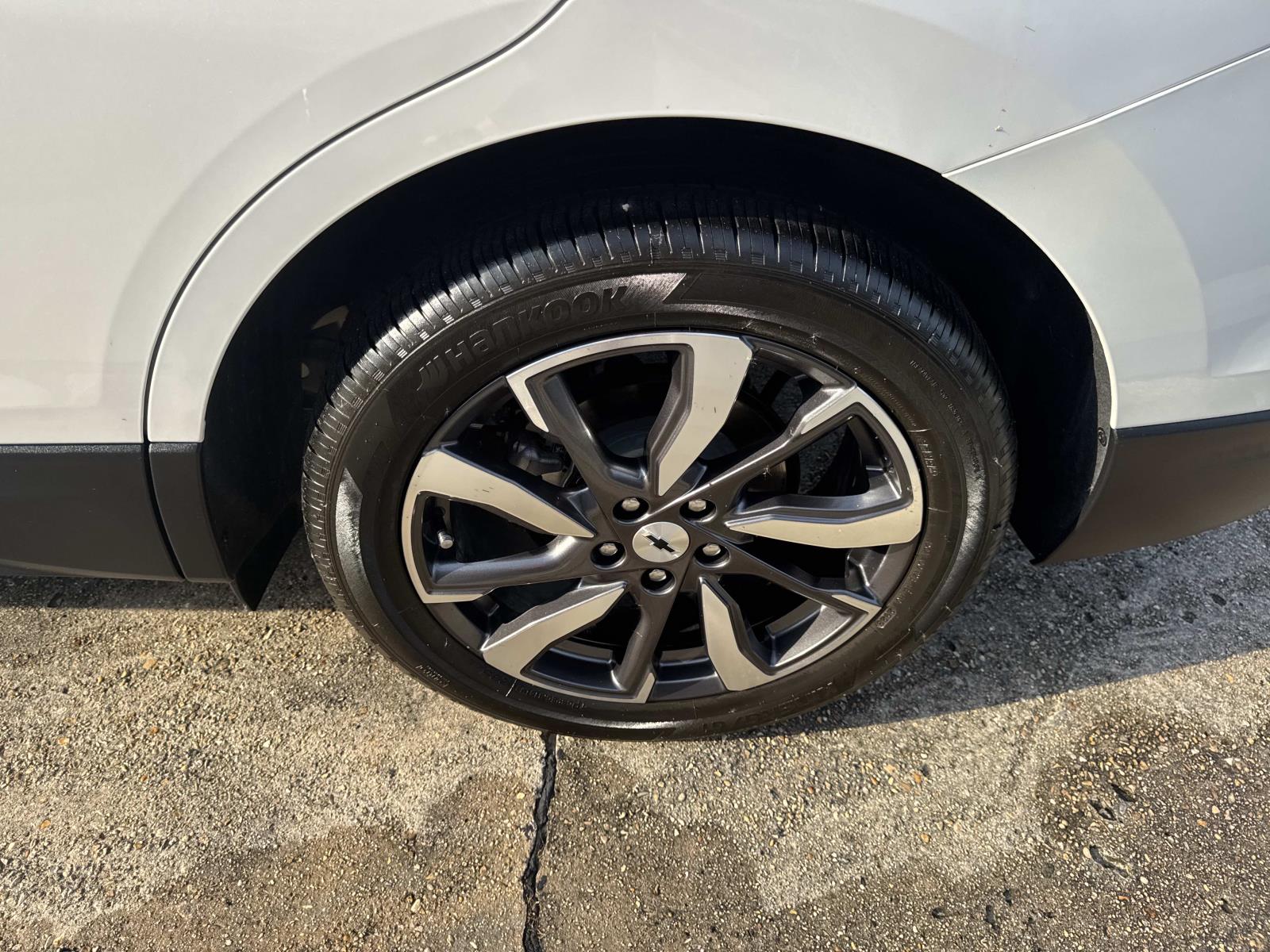 2024 Chevrolet Equinox Premier photo 4