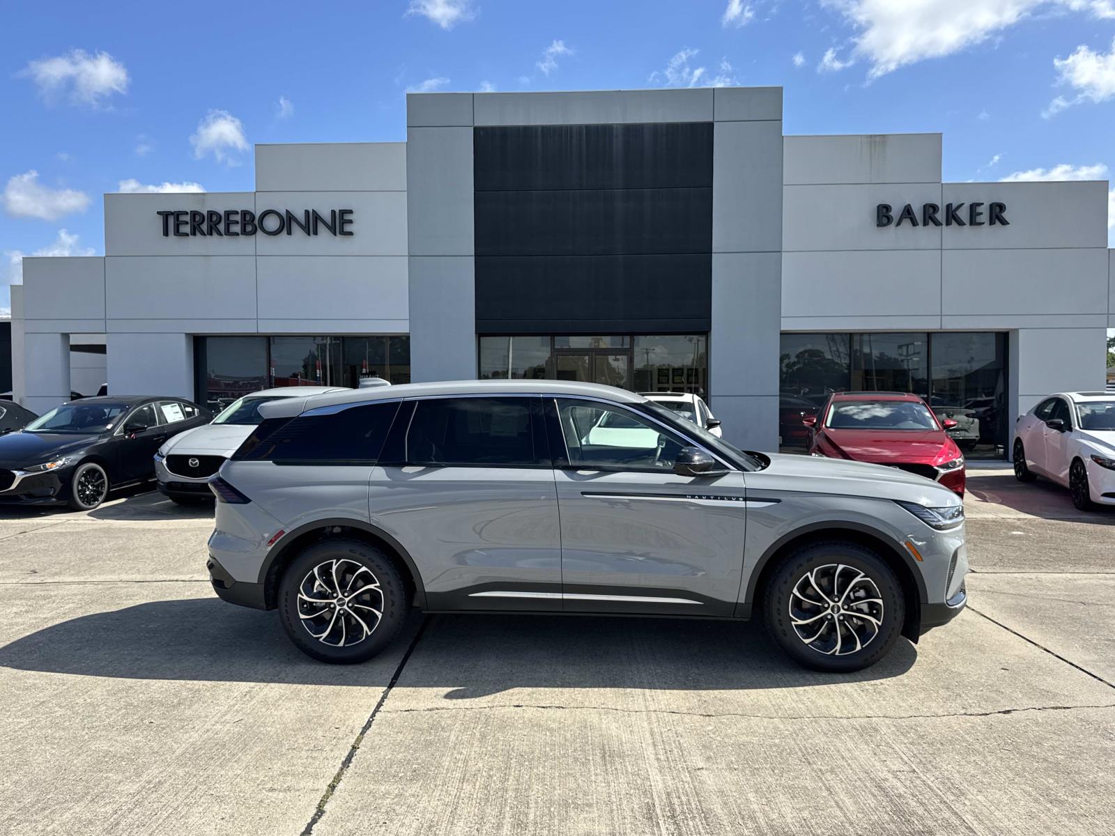 2026 Lincoln Nautilus Premiere AWD Sport Utility
