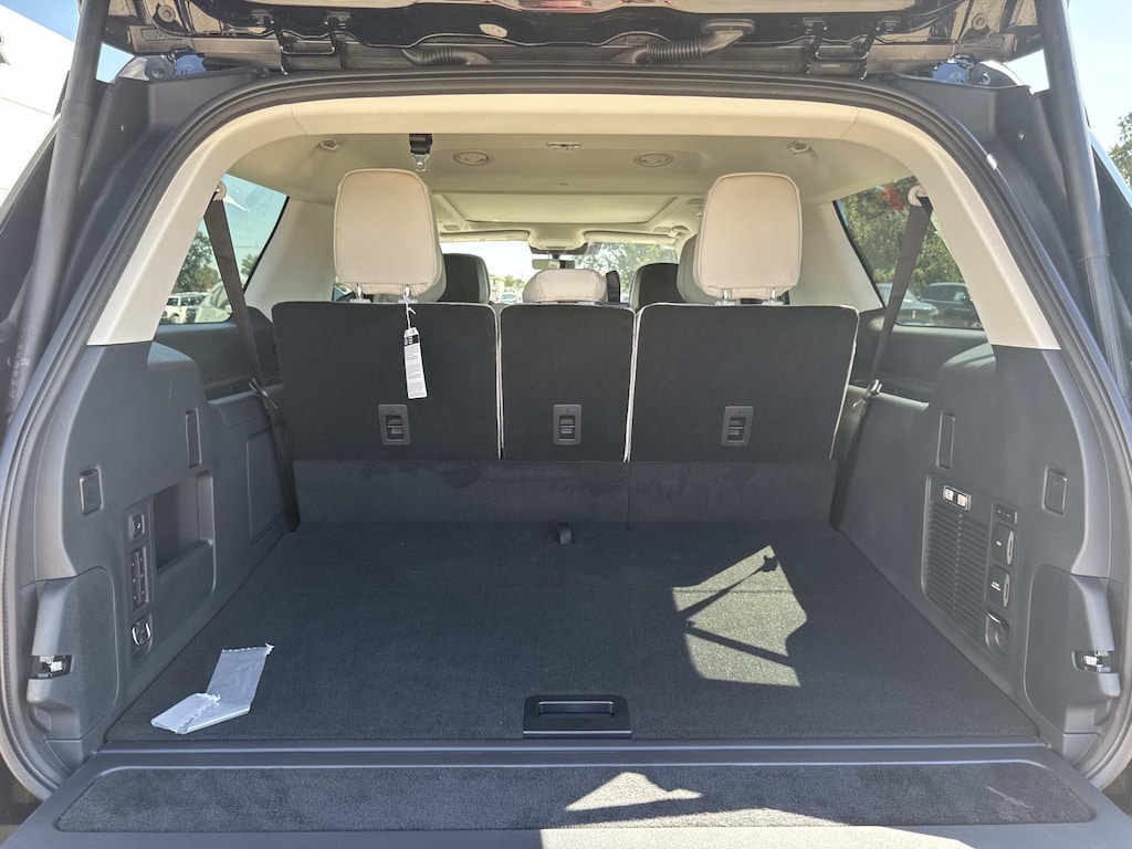 New 2025 Lincoln Navigator L Reserve 4x4 Sport Utility