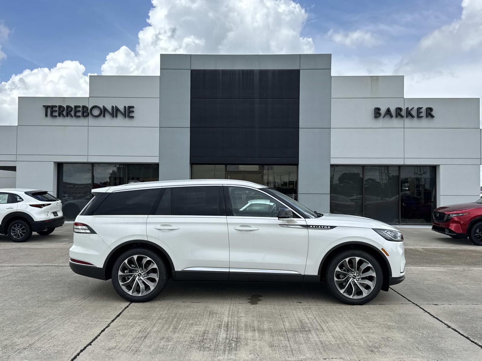2026 Lincoln Aviator Reserve RWD's photo