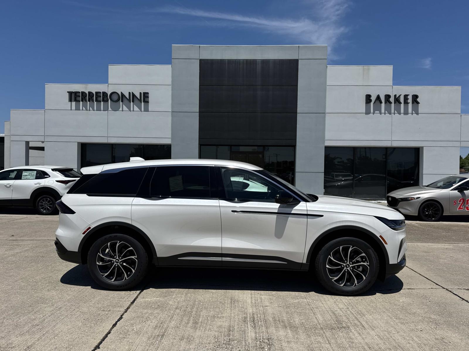 2026 Lincoln Nautilus Premiere AWD's photo