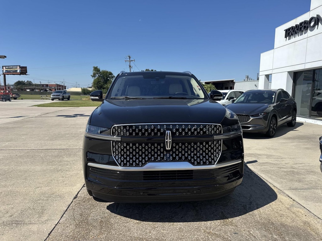 New 2025 Lincoln Navigator L Reserve 4x4 Sport Utility