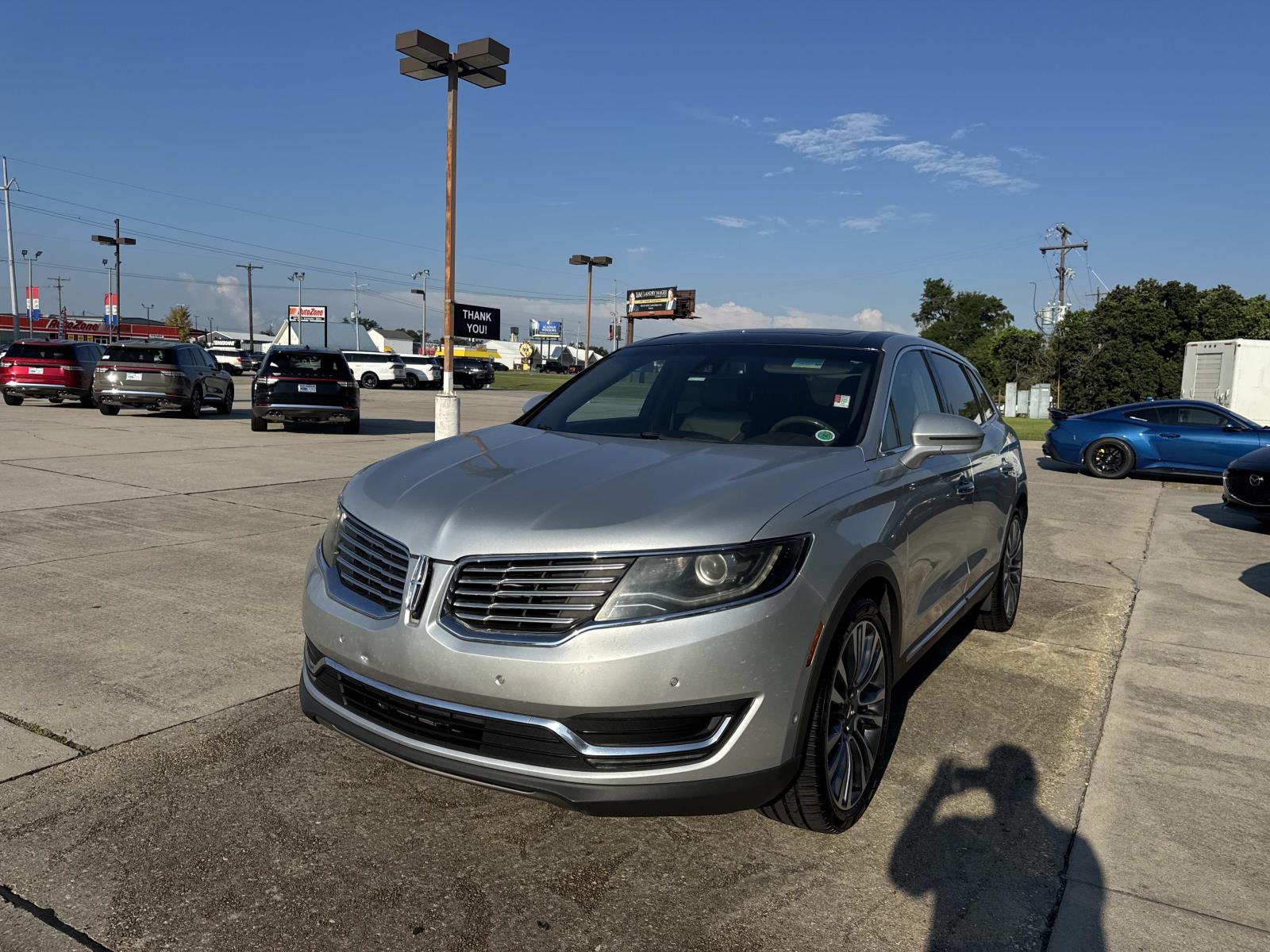 2016 Lincoln MKX Base Reserve photo 3