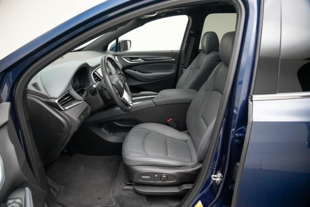 Used 2023 Buick Enclave Essence SUV