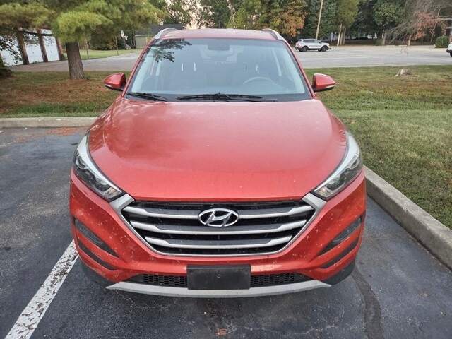 2017 Hyundai Tucson Sport photo 2