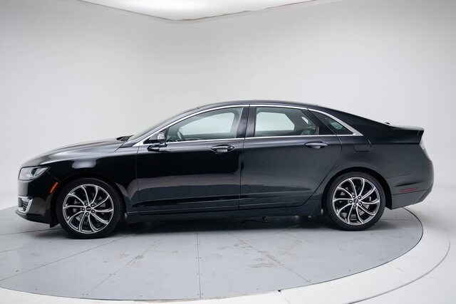 2019 Lincoln MKZ Reserve photo 2