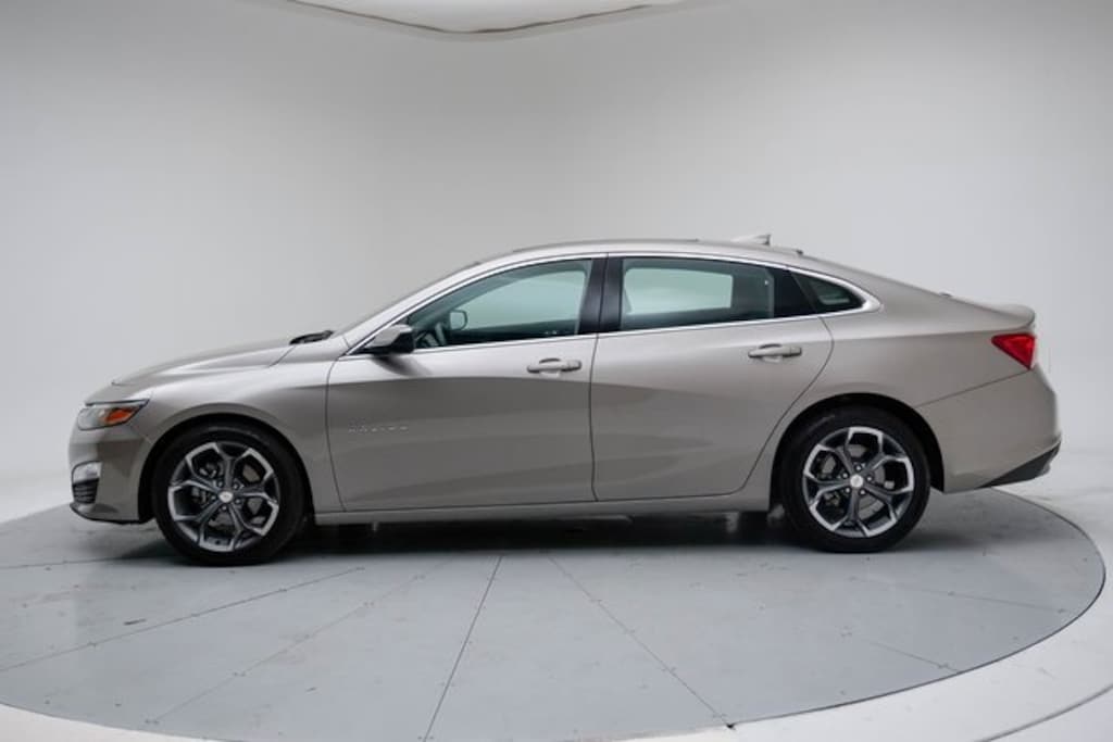 Used 2024 Chevrolet Malibu 1LT Sedan