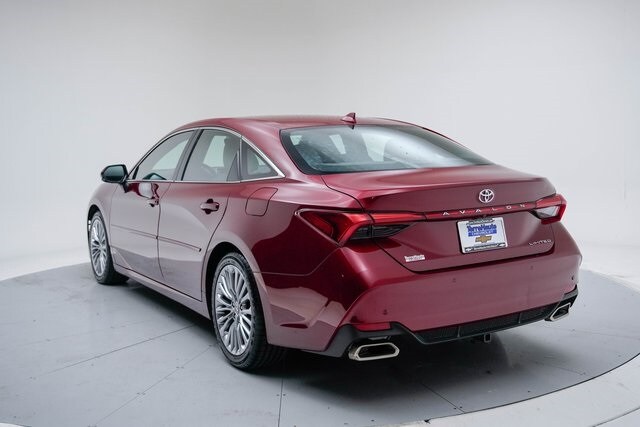 2021 Toyota Avalon Limited photo 3