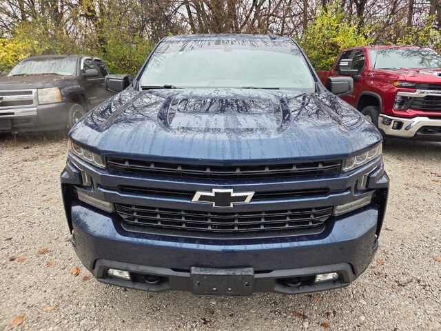 2019 Chevrolet Silverado 1500 RST photo 2