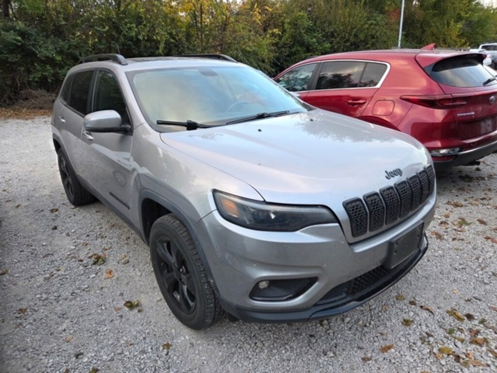 Used 2019 Jeep Cherokee Latitude Plus 4x4 SUV