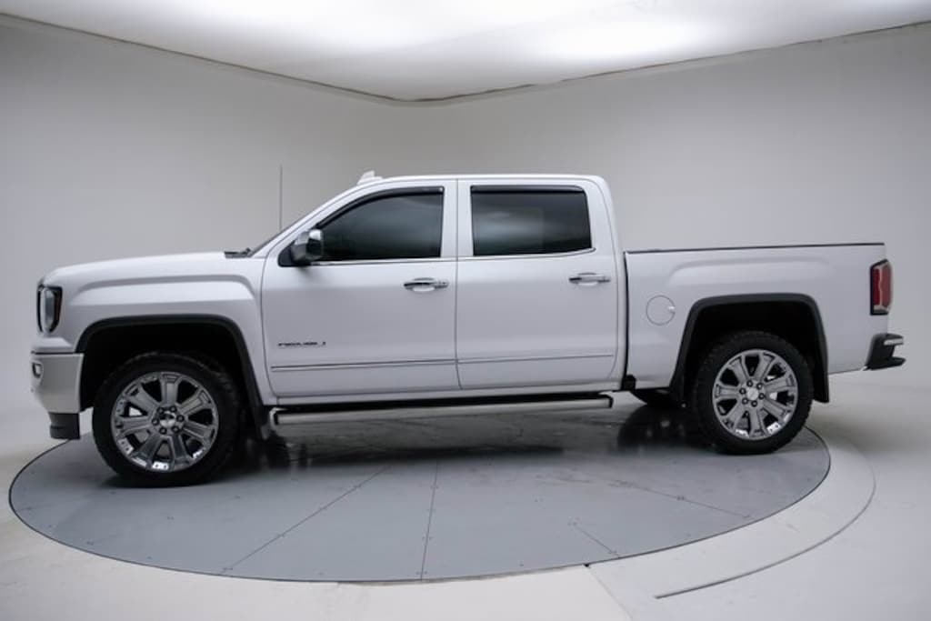 Used 2017 GMC Sierra 1500 Denali Truck Crew Cab