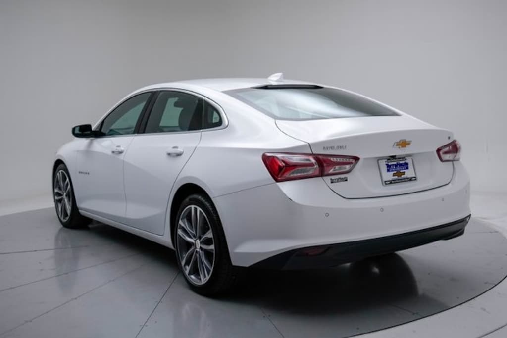 Used 2024 Chevrolet Malibu 2LT Sedan