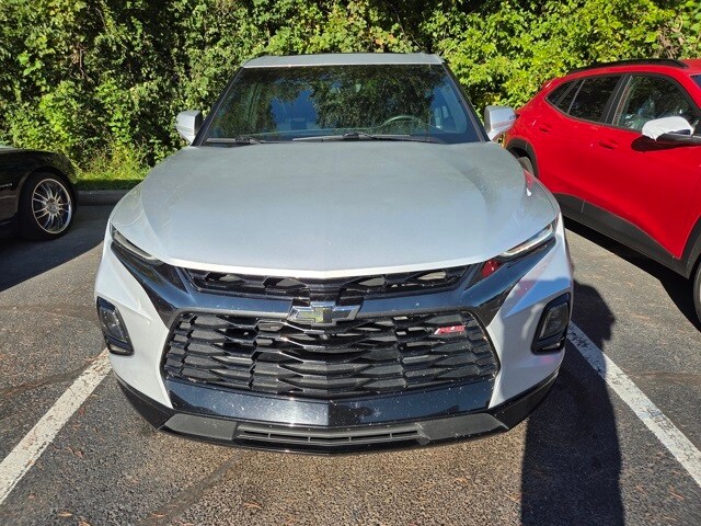 2020 Chevrolet Blazer RS photo 2