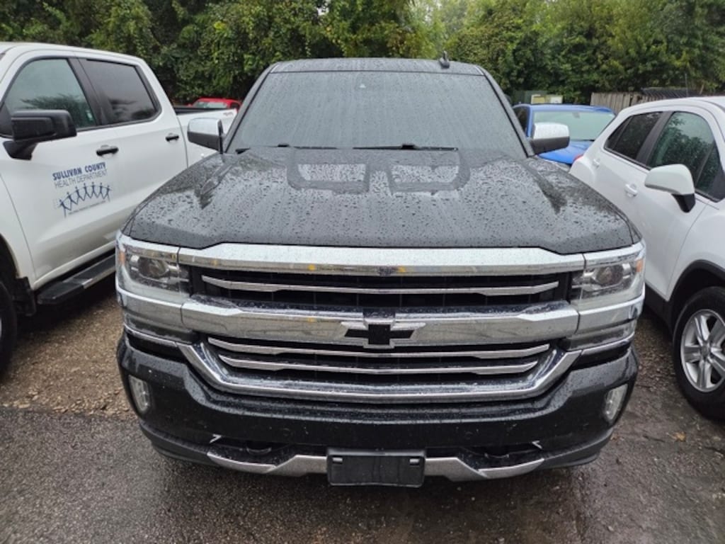 Used 2017 Chevrolet Silverado 1500 High Country Truck Crew Cab