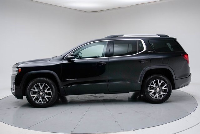 2023 Gmc Acadia SLE photo 2