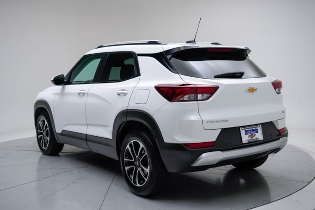 Used 2024 Chevrolet Trailblazer LT SUV