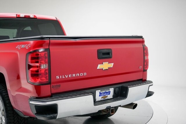 2015 Chevrolet Silverado 1500 LT photo 4