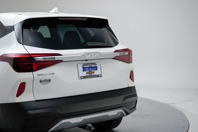2022 Kia Seltos LX photo 4
