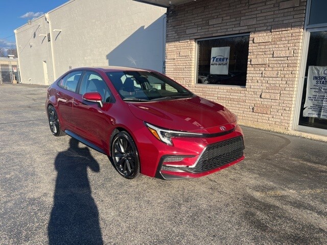 2024 Toyota Corolla SE photo 2