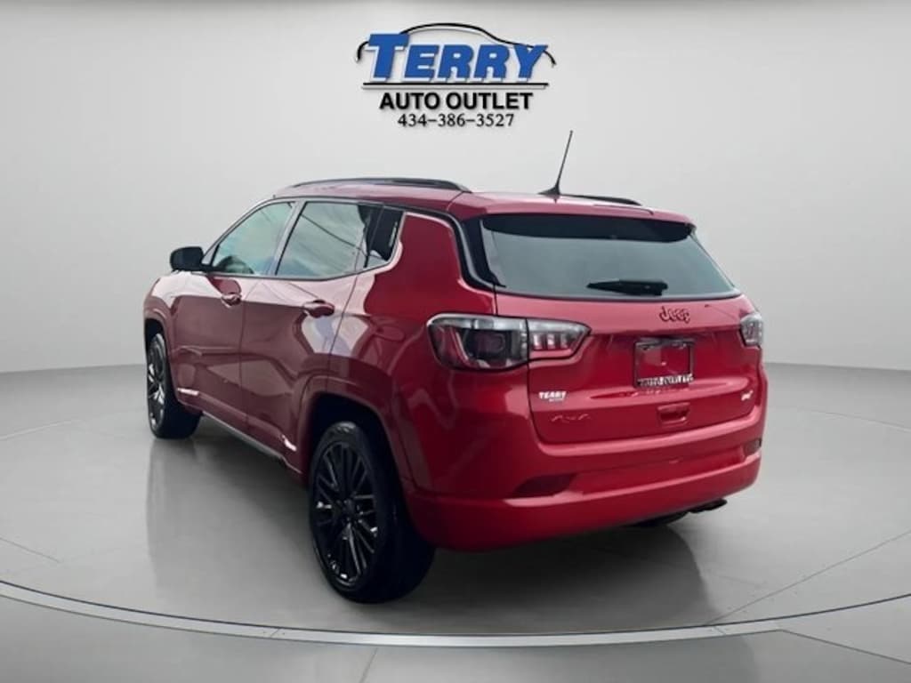 Used 2022 Jeep Compass Limited SUV