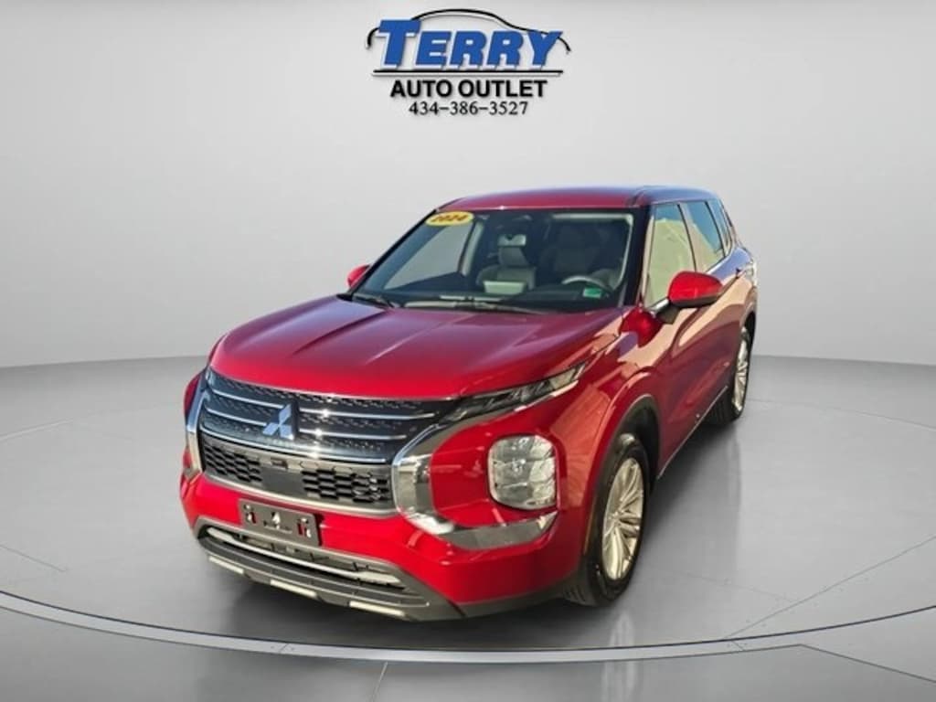 Used 2024 Mitsubishi Outlander ES SUV