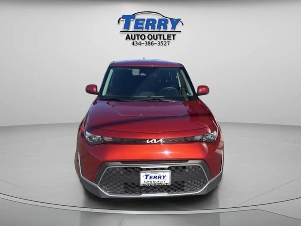 Used 2024 Kia Soul LX Hatchback