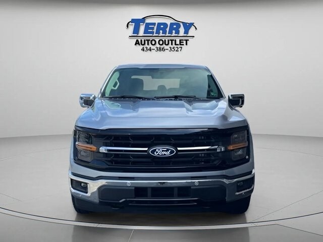 2024 Ford F-150 XLT photo 2